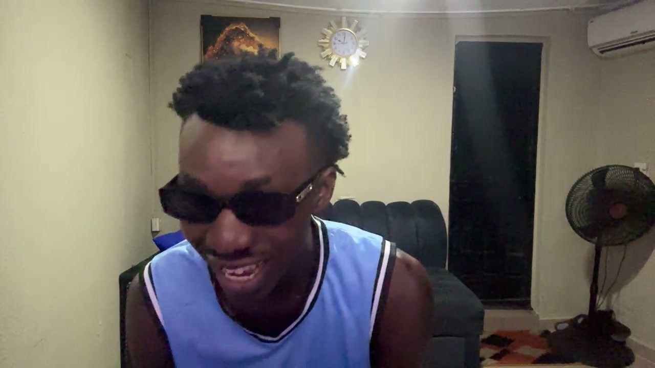 "Chat's Hilarious Banter Moment"